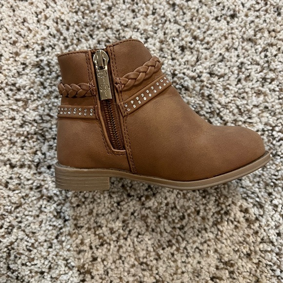 Toddler Girl Brown Ankle Boots - Picture 5 of 10